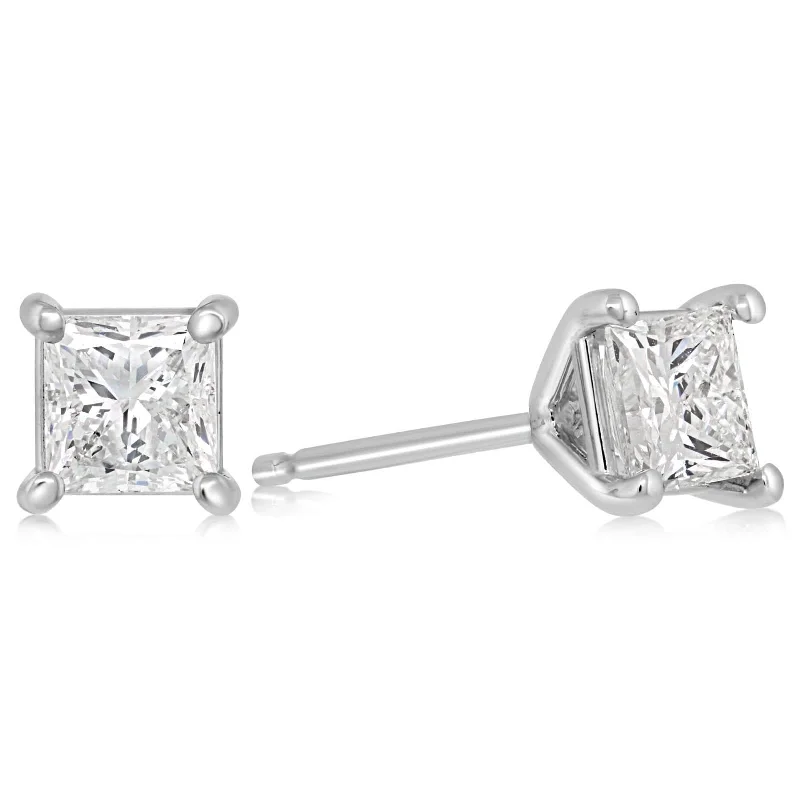 3/4 Carat Princess Cut Diamond Stud Earrings